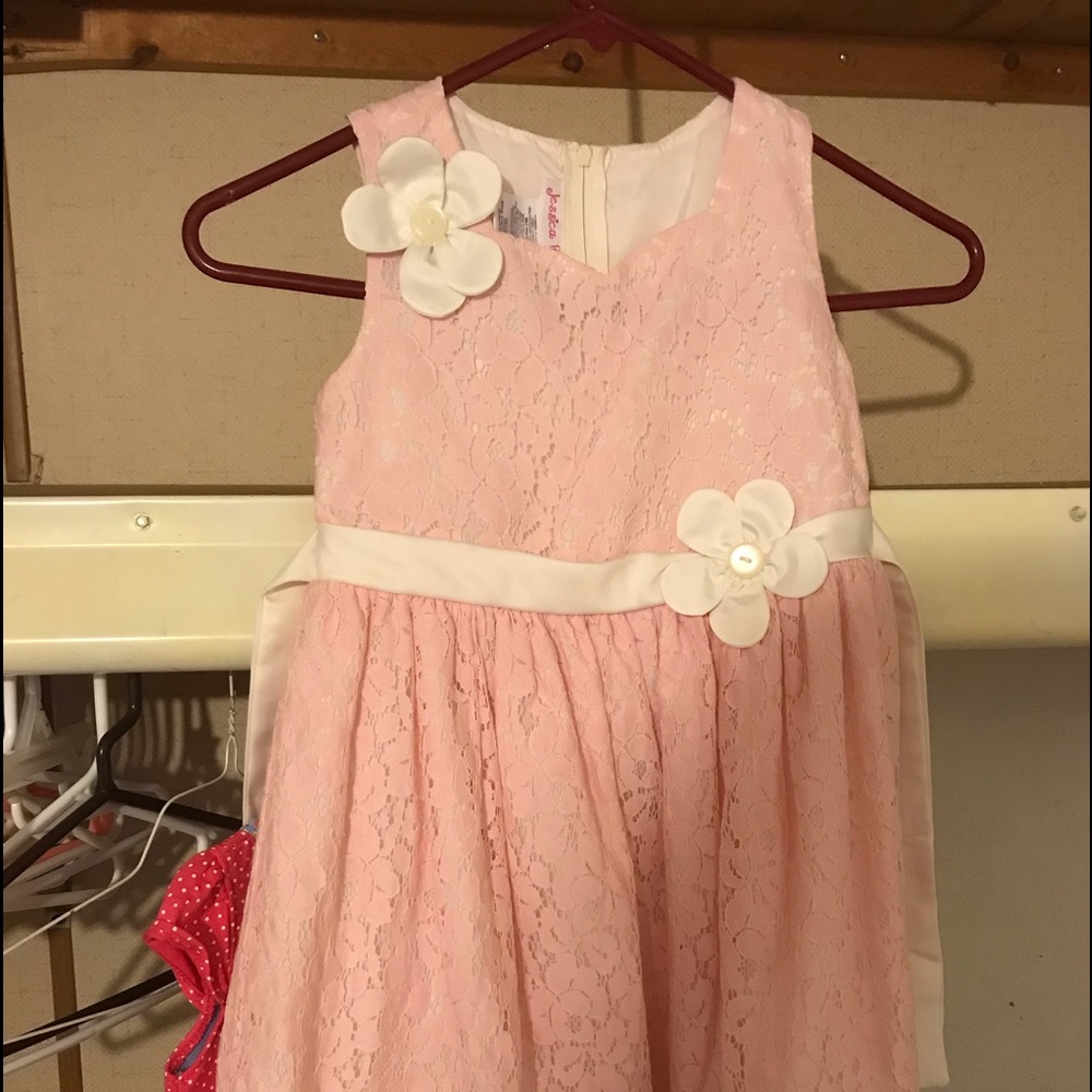 Dress - Picture 2 of 4
